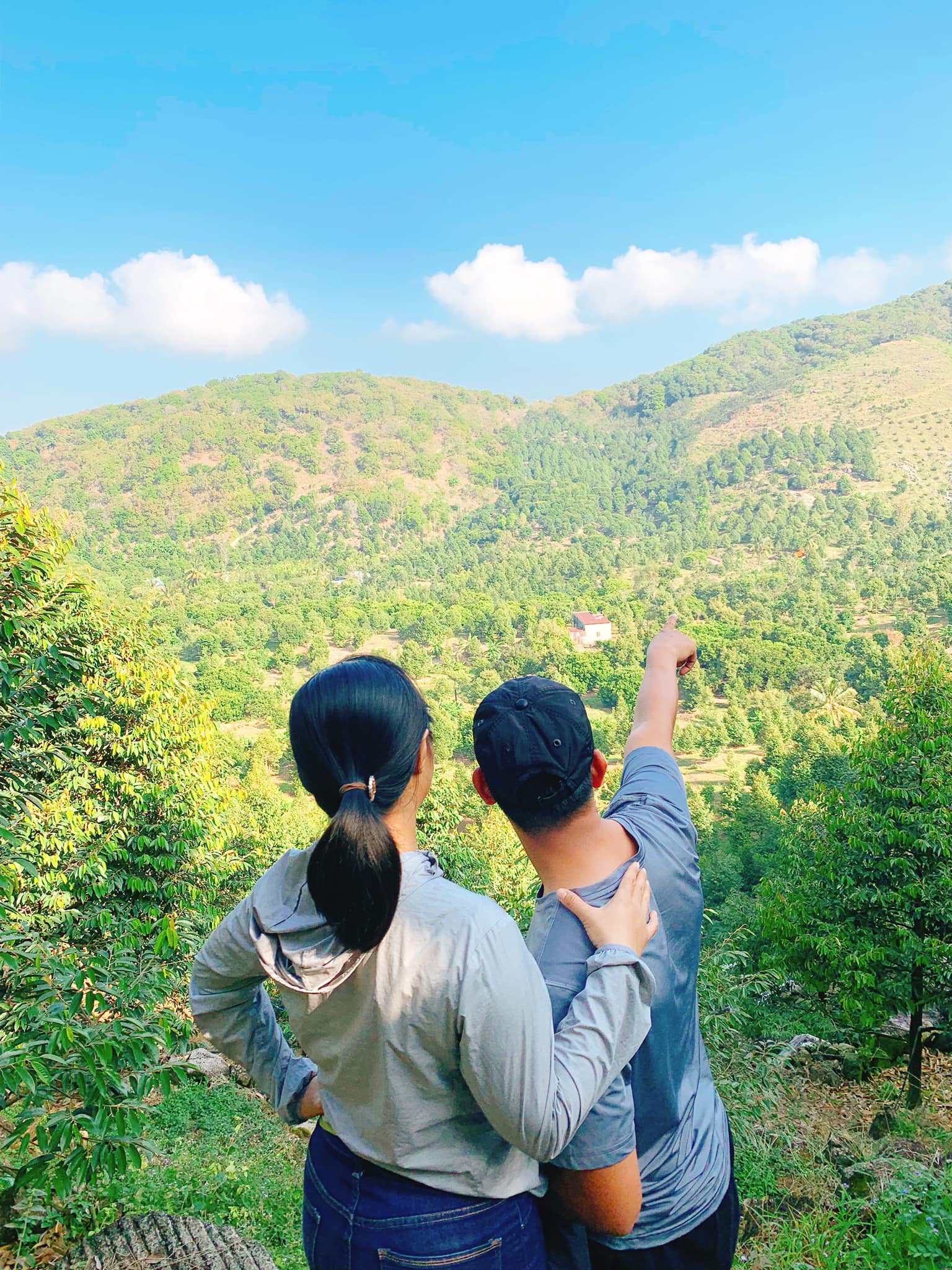 Vũ Trụ Cần Những Trái Tim Biết Yêu Thương